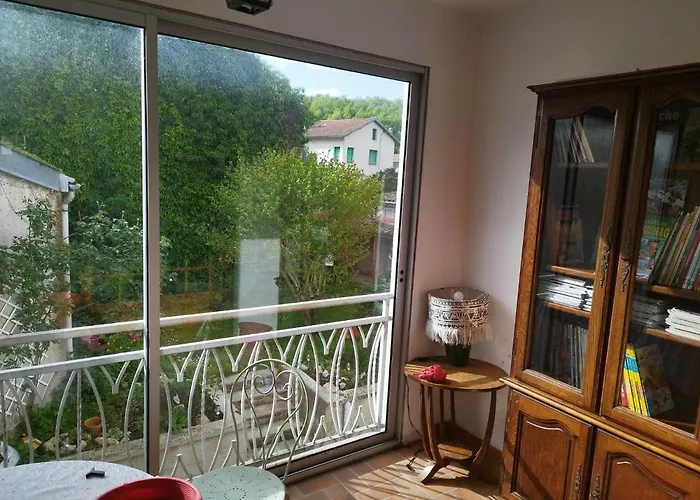 La Maison De Raph Maison d'hôtes Villeneuve-dʼOlmes